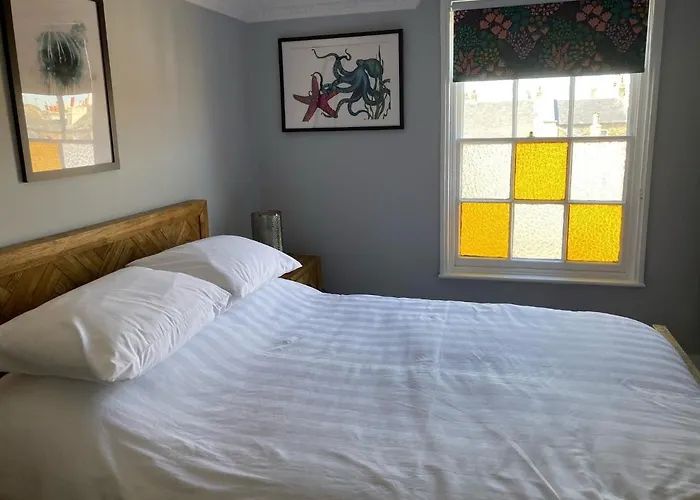 Paragon Home